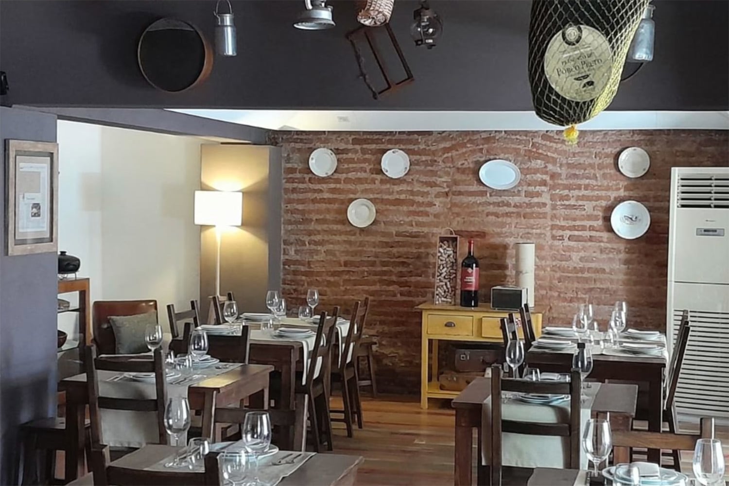Tasca restaurant